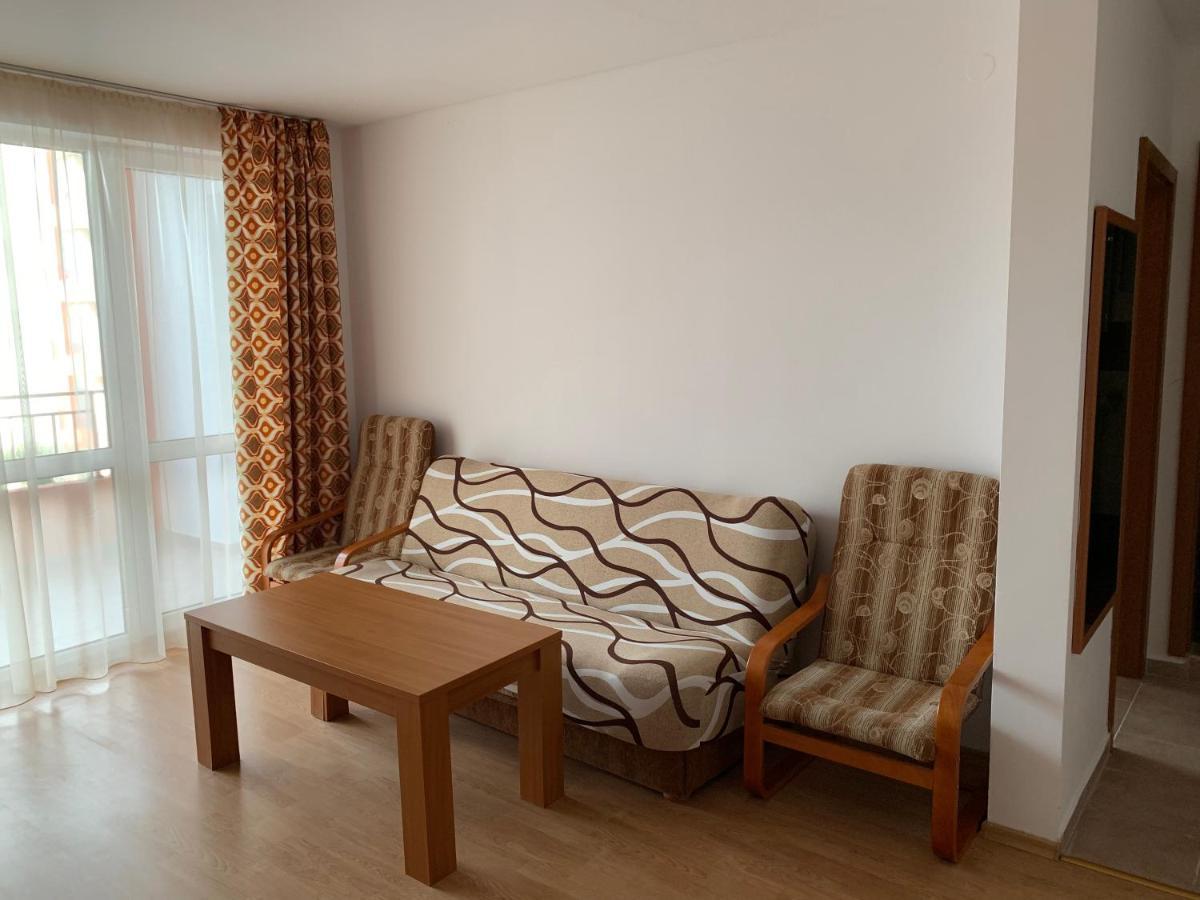 Riviera Fort Beach Apartments By Kalina Resort, Ravda Luaran gambar