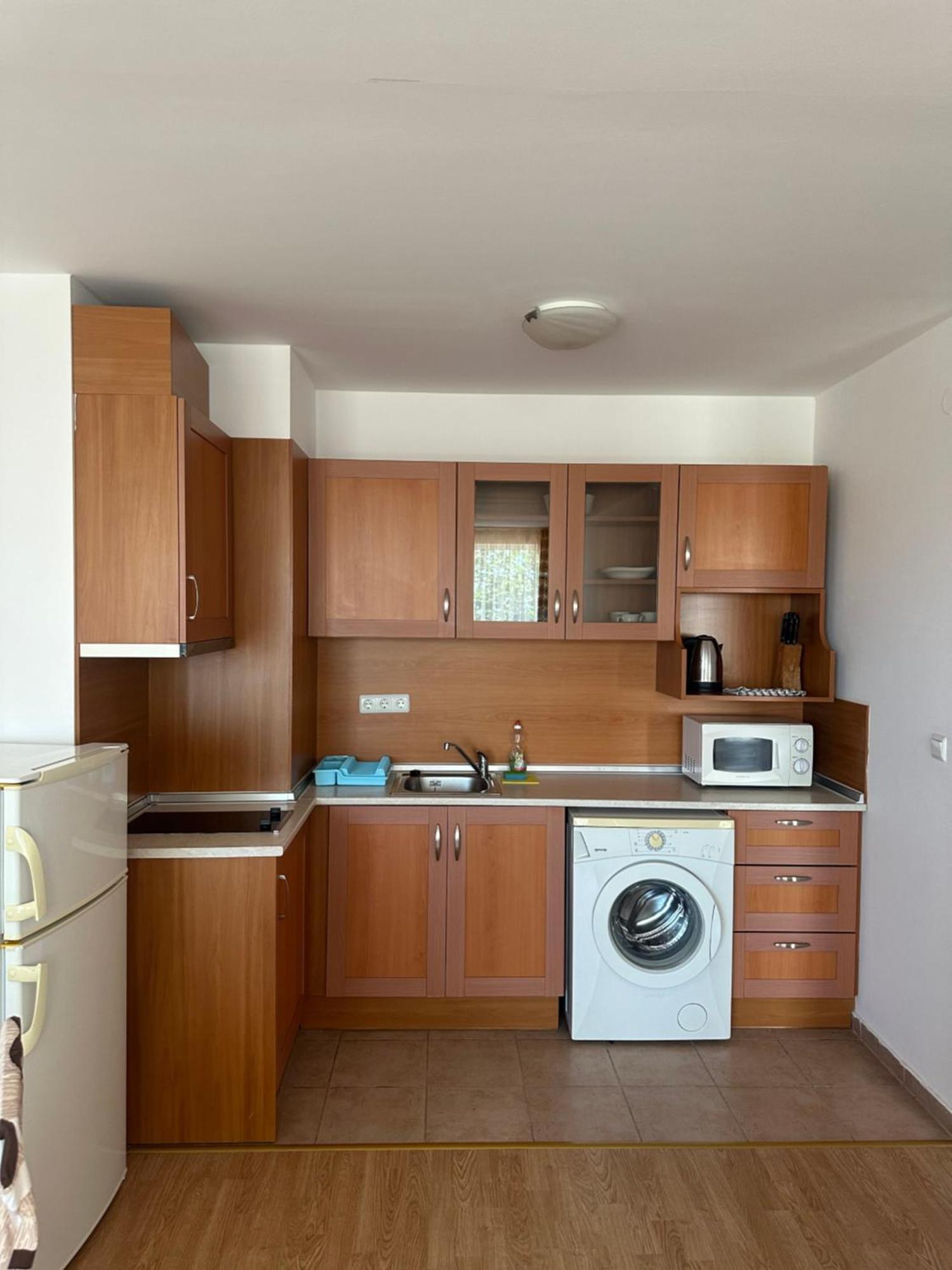 Riviera Fort Beach Apartments By Kalina Resort, Ravda Luaran gambar