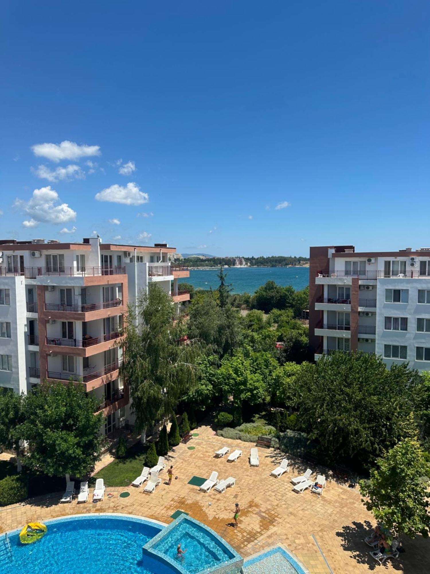 Riviera Fort Beach Apartments By Kalina Resort, Ravda Luaran gambar
